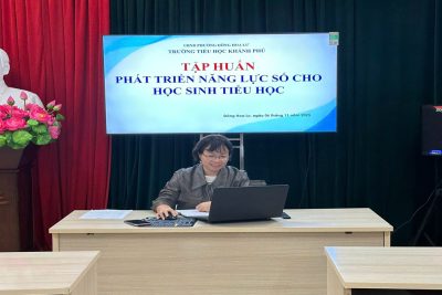 TẬP HUẤN PHÁT TRIỂN NĂNG LỰC SỐ NĂM HỌC 2025-2026