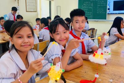 TRƯỜNG TIỂU HỌC KHÁNH PHÚ TỔ CHỨC “VUI TẾT TRUNG THU” CHO HỌC SINH